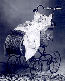 История детских колясок в фотографиях - 1906 год