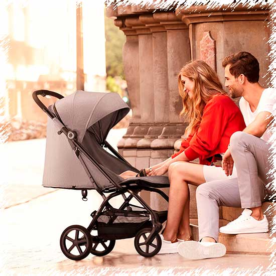 Компактная коляска Cybex Eezy S Plus